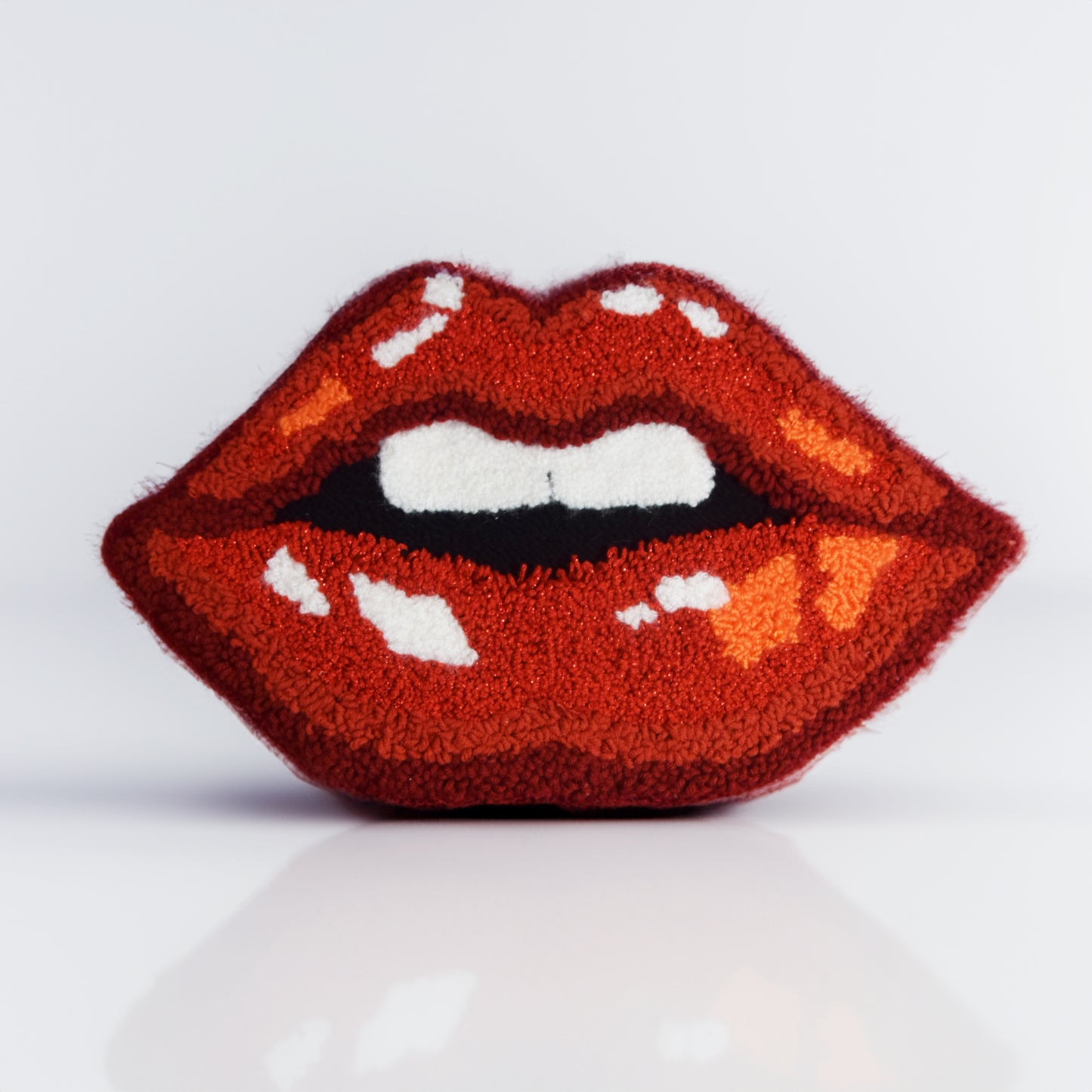 Lips - Punch needle art