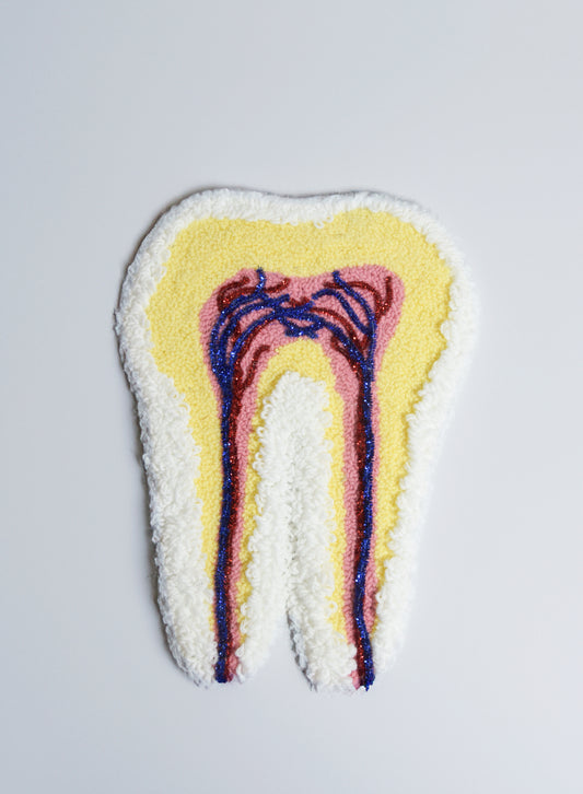 Anatomy tooth - Punch needle artwork