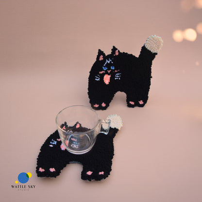 Scared Mr Mun Cat - Punch needle coaster